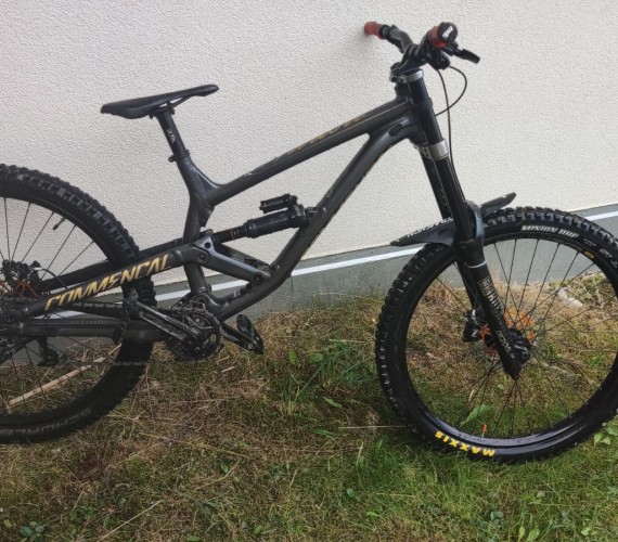 Vtt dh commencal online furious