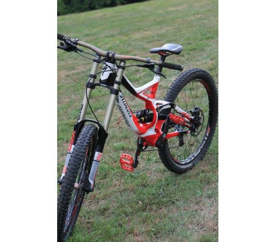 DH Specialized demo 8 II 26'' 2013